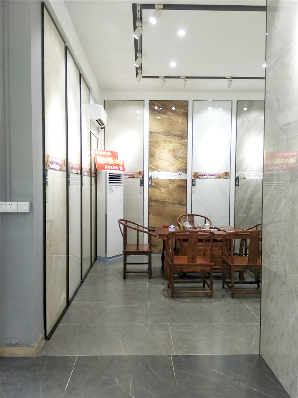 91香蕉视频在线下载陶惠東橫排青春館